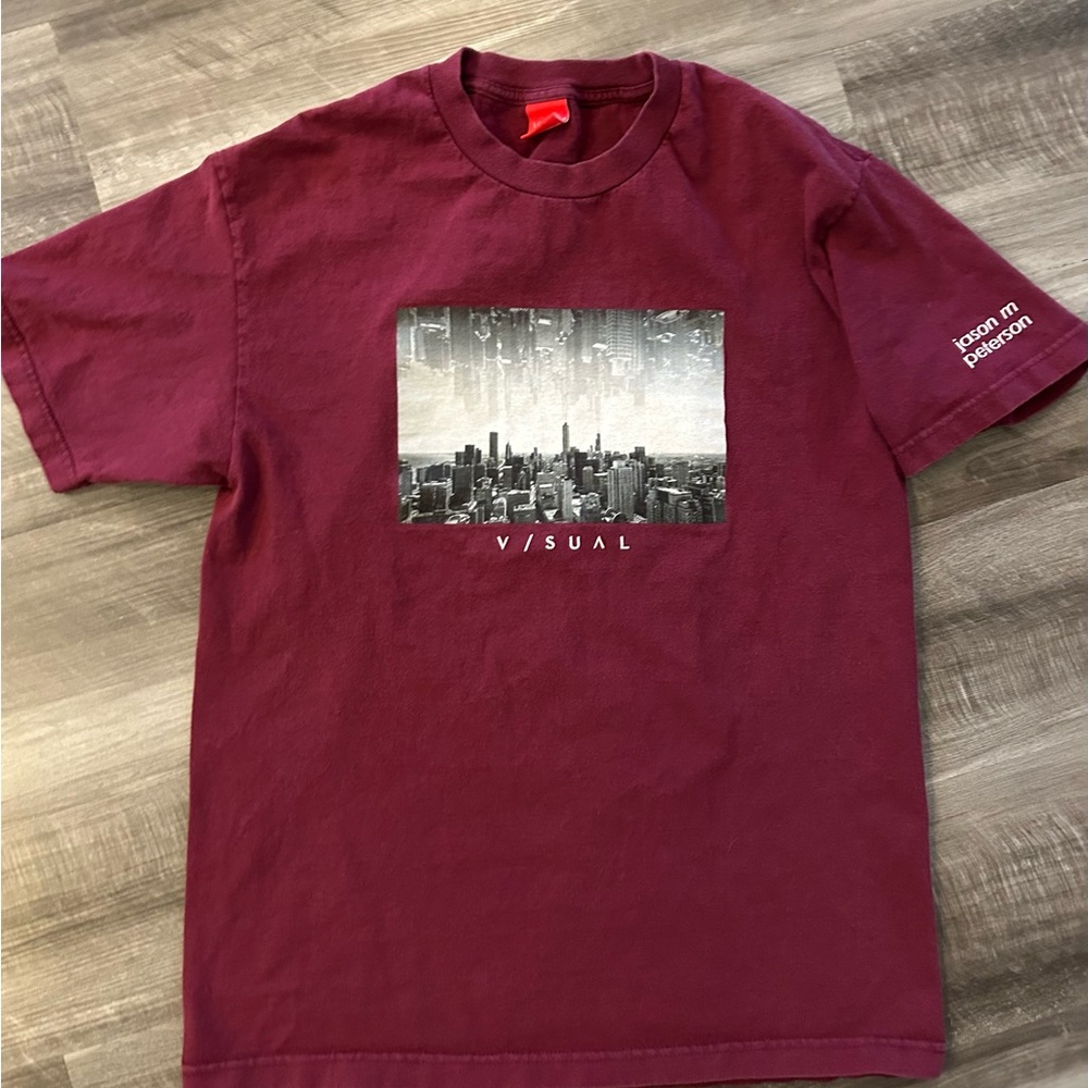 Men’s Visual Size Large t-shirt